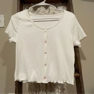 white ribbed boho style crop top shirt